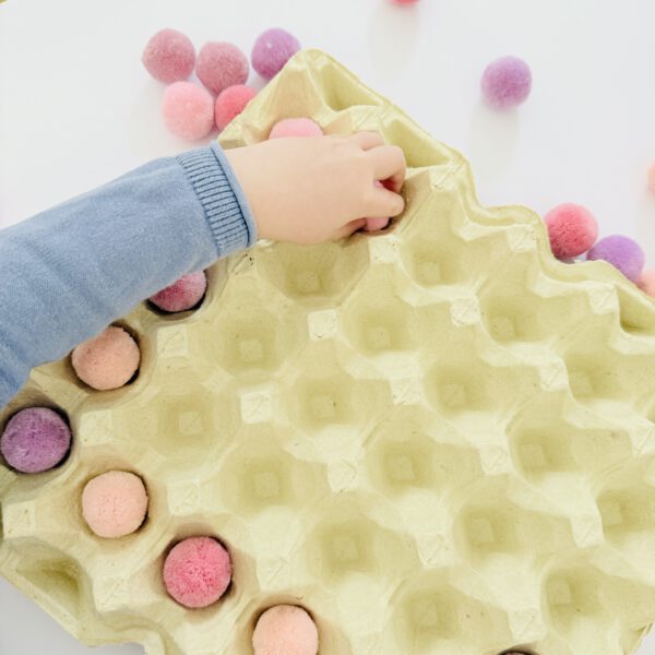 Pompons Set 100 Teile "Apricot" – Bild 5